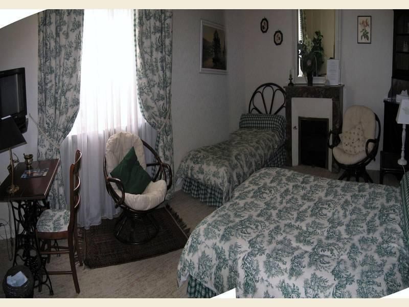 Hotel De La Barbacane Tiffauges ภายนอก รูปภาพ